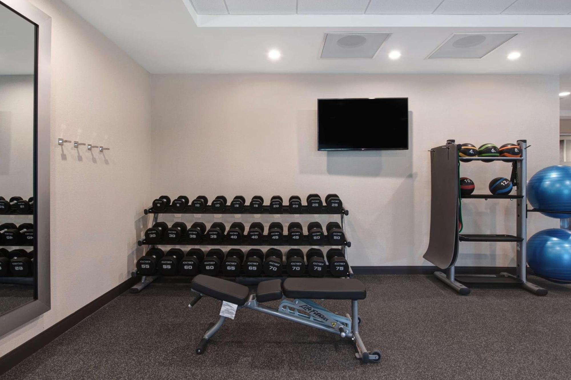 Home2 Suites By Hilton Fayetteville North Extérieur photo