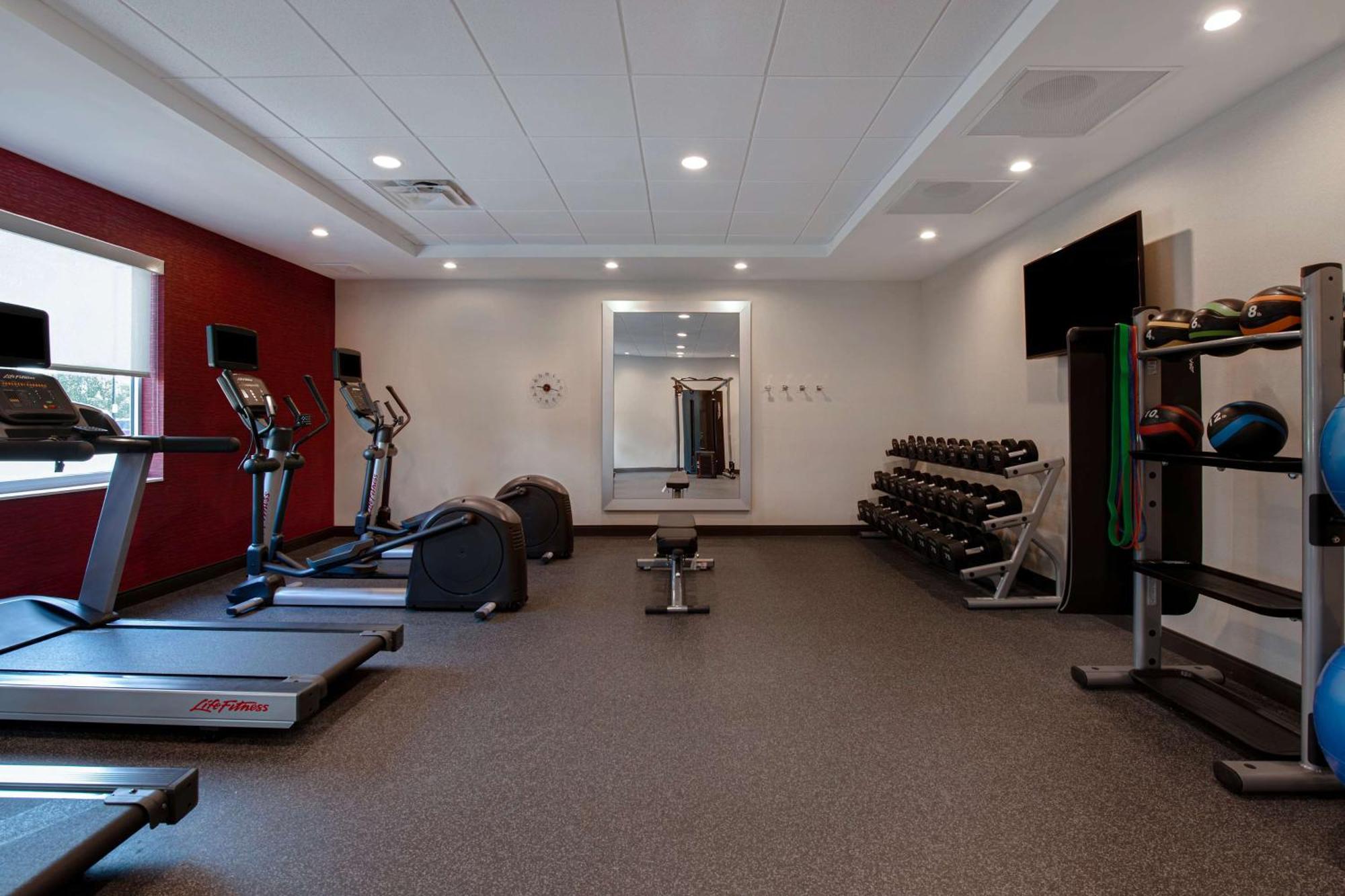 Home2 Suites By Hilton Fayetteville North Extérieur photo