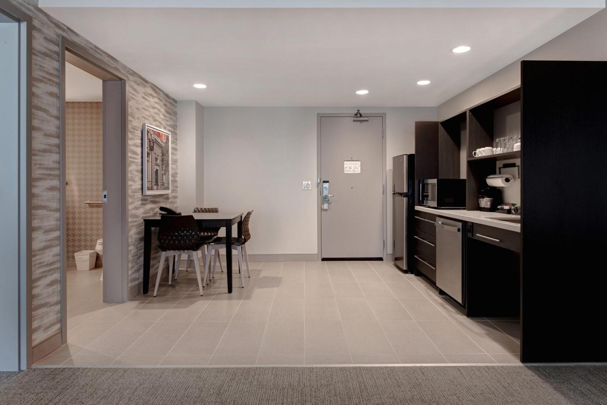 Home2 Suites By Hilton Fayetteville North Extérieur photo
